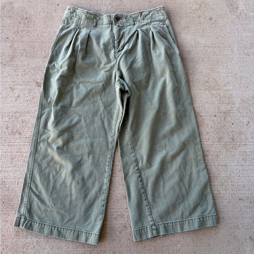Maeve Wide-Leg Crop Pants in Sage Green
